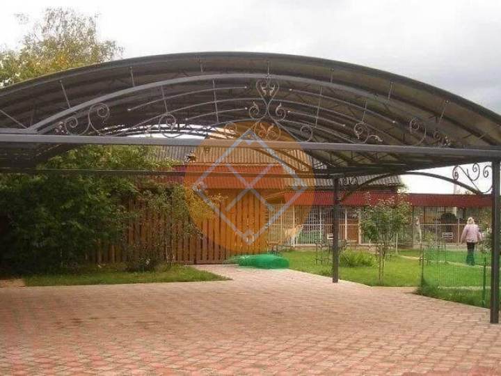 кованый навес для трех и более авто